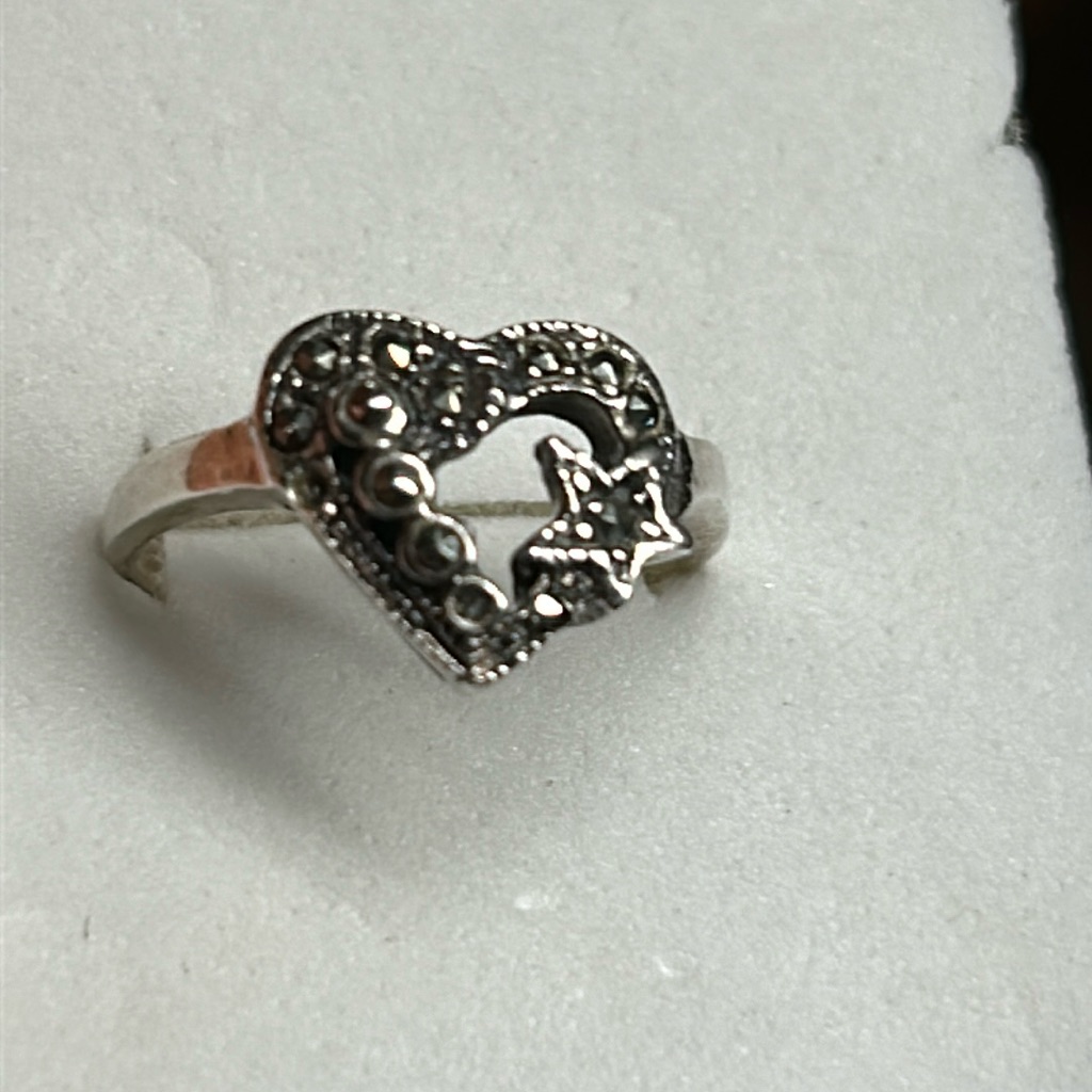 Sterling Silver Marquisite Ring. Two Marquisite Matches Missing